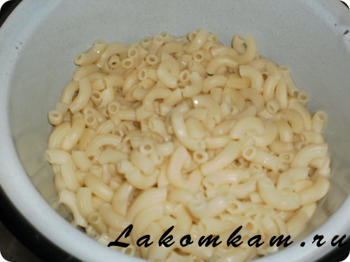 Блюдо из мяса Плов из макарон Блюдо из мяса Плов из макарон