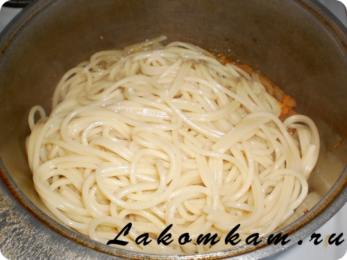 Мучное блюдо Спагетти по-китайски