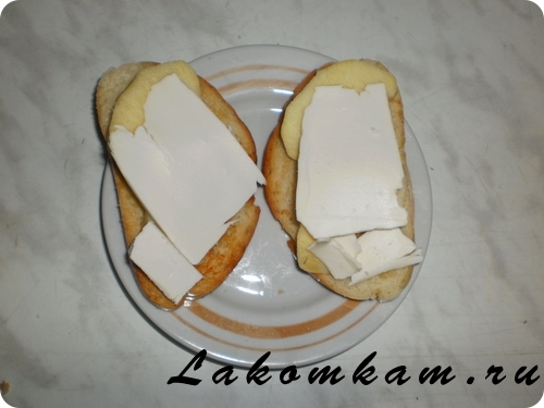 Бутерброды Тартинки с яблоками и плавленным сыром