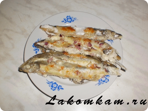 Блюдо из рыбы Мойва под майонезным соусом
