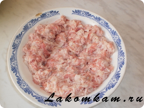 Блюдо из мяса Чебуреки