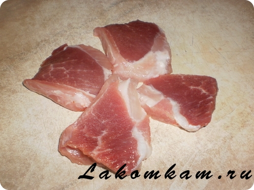 Блюдо из мяса  свинина с сыром Неженка