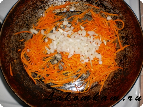 Салат Из фунчозы и моркови