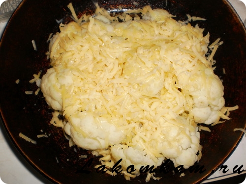 Блюдо из овощей Цветная капуста запечённая под сыром