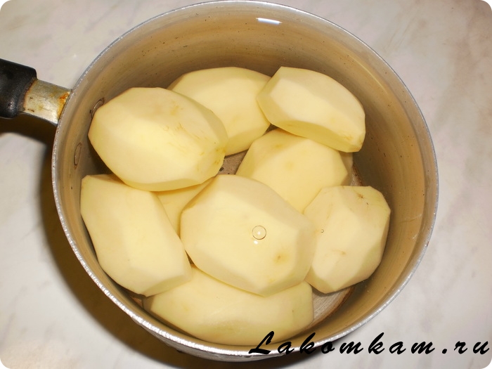 Картофельные лепешки с грибами и сыром