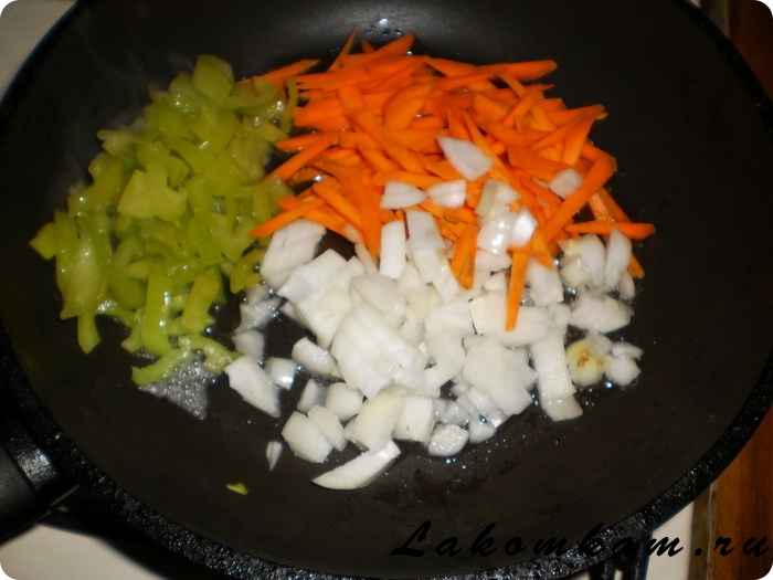 Тушеный кабачок с овощами