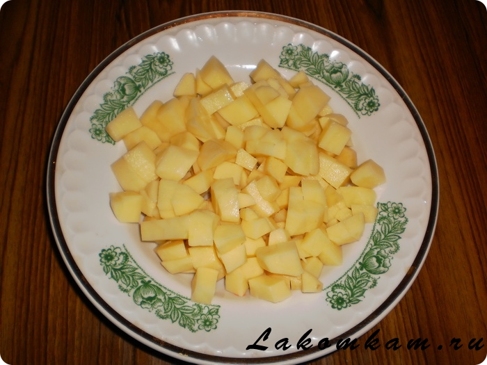 Картошка со спаржевой фасолью и овощами