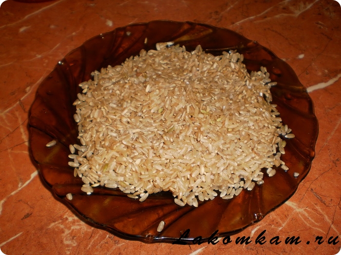 Бурый рис с грибами