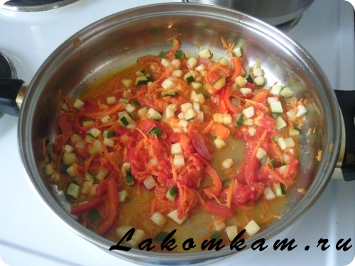 Блюдо из мяса Тефтели в овощном соусе