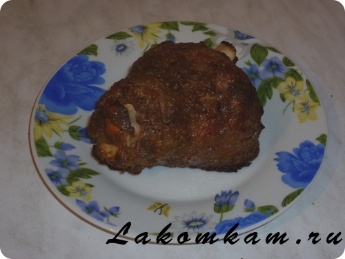 Блюдо из мяса Schweinehaxe