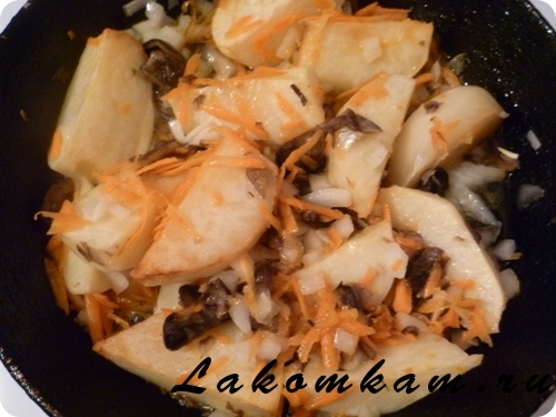 Блюдо из овощей Калья капустная с картофелем