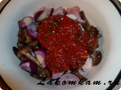 Блюдо из мяса Гуляш мясной с грибами