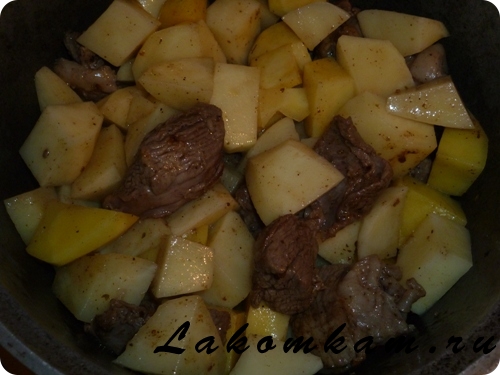 Блюдо из мяса Рагу в томате