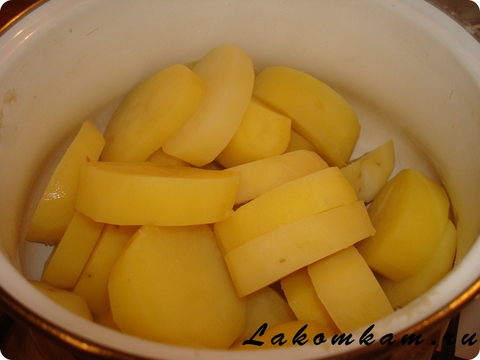 Кефаль черноморская с картофелем и лимоном