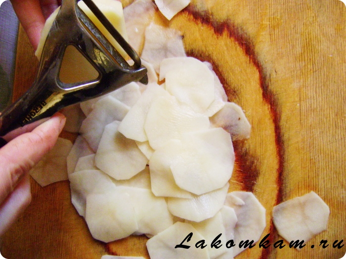 Запеченная рыба в соусе бешамель под картофельной шубкой